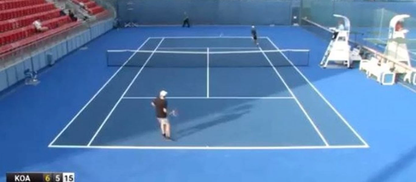 Αυτός ο τενίστας έγραψε ιστορία - Κέρδισε ματς δίχως να χάσει ούτε έναν πόντο (βίντεο)